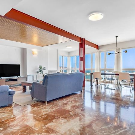 Apt Alameda De Colon Solo Familias Málaga Extérieur photo