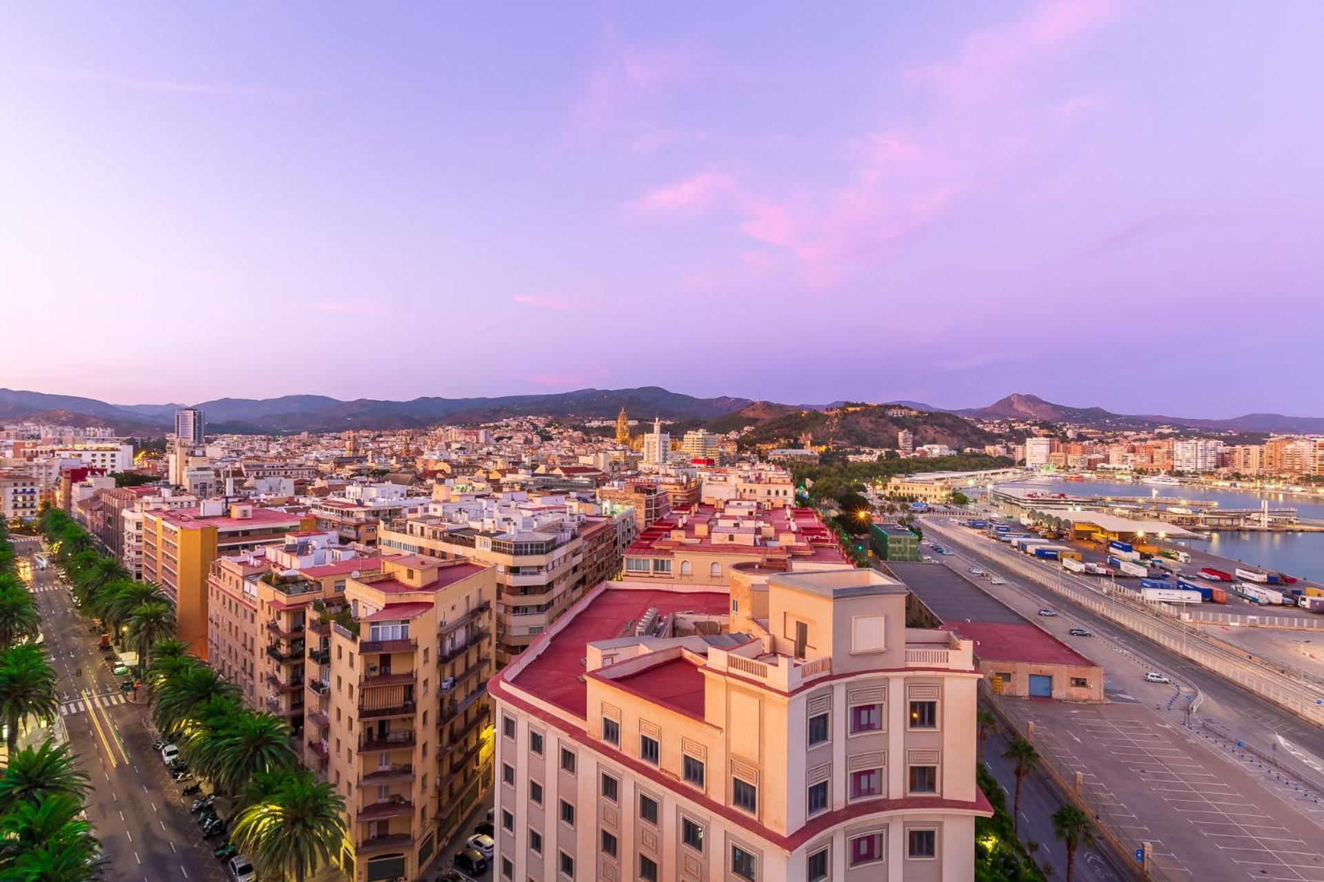 Apt Alameda De Colon Solo Familias Málaga Extérieur photo