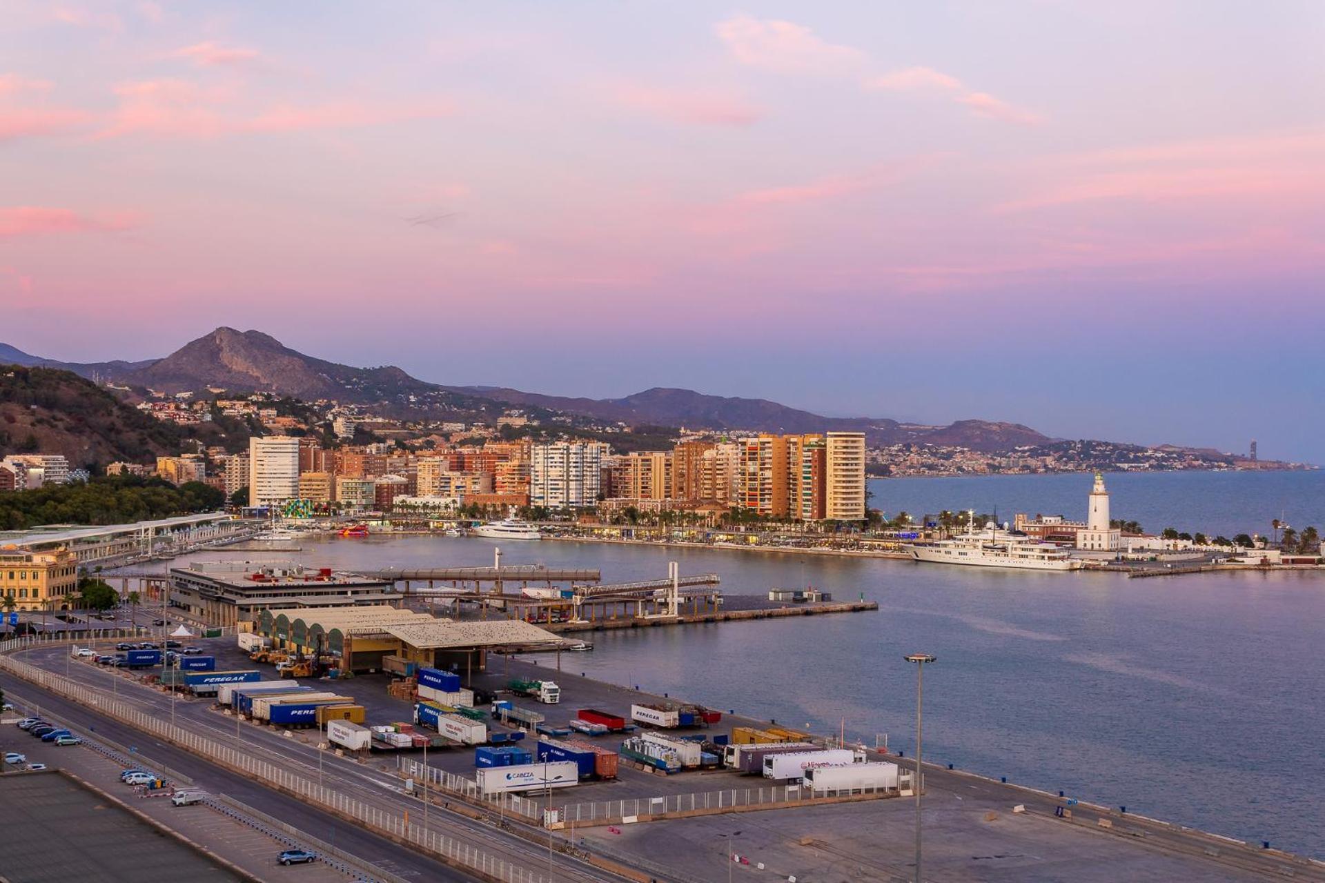 Apt Alameda De Colon Solo Familias Málaga Extérieur photo